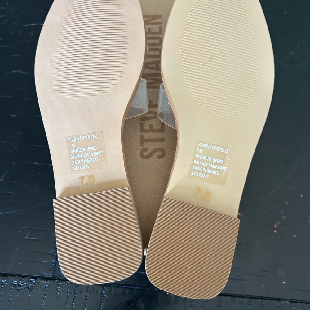 Steve Madden Women's Hadyn Clear strap sandals size 7.  New - Picture 2 of 3